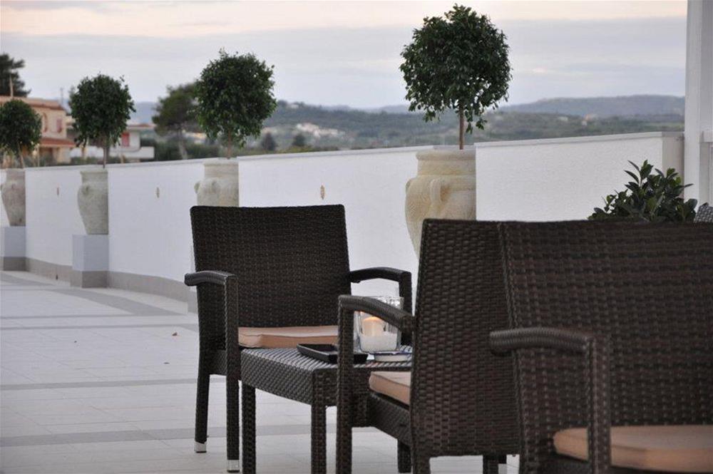 Futura Style Helios Hotel Noto Ngoại thất bức ảnh