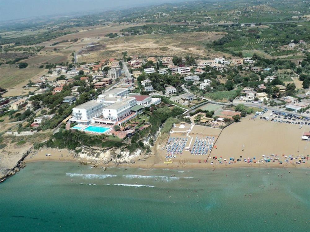 Futura Style Helios Hotel Noto Ngoại thất bức ảnh